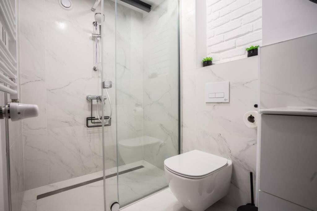 5Eco Apart Pearl Jagiellonska 27 Warszawa Old Town Exteriör bild